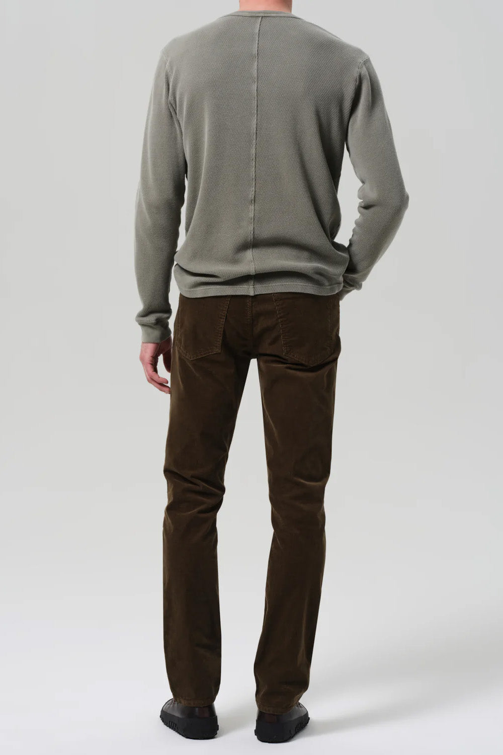 GAGE CORDUROY - OLIVE