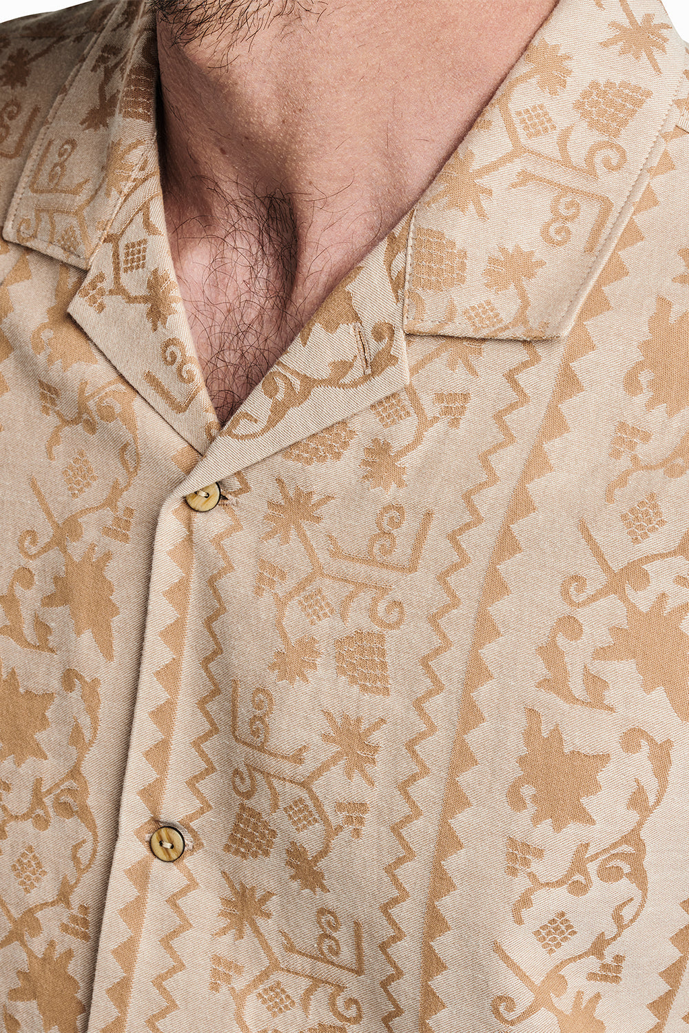 GONZO SS WOVEN Sarda Almond